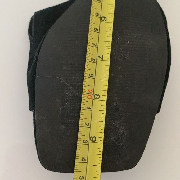 Steve Madden Black Amir Sandals - Picture 6 of 9